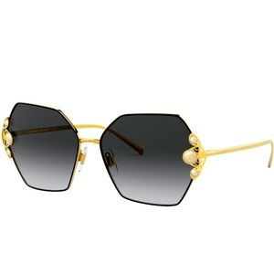 New Dolce & Cabanna Pearl sunglasses